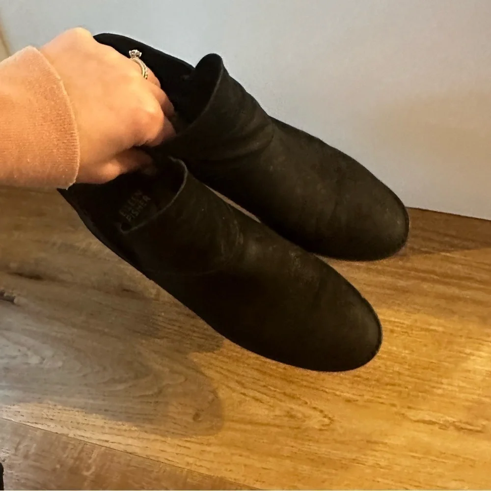Eileen Fisher Leaf Leather Boots Solid Black Size 7.5 Women’s Low Block Heel